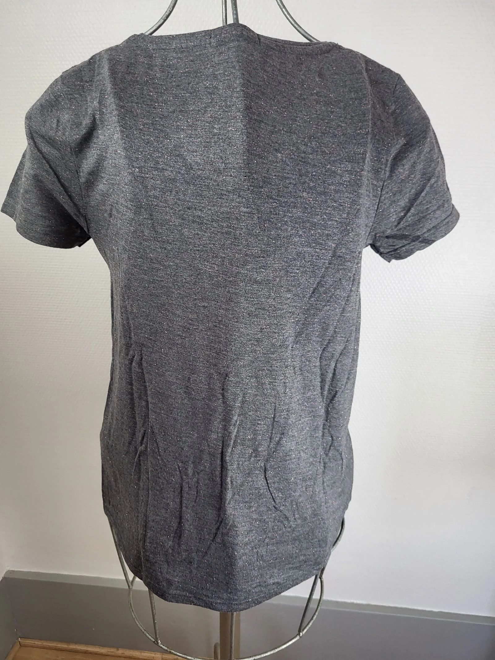 T-shirt Gris Anthracite Pailleté Lurex Rose Bonobo Taille 42 / XL – photo 3
